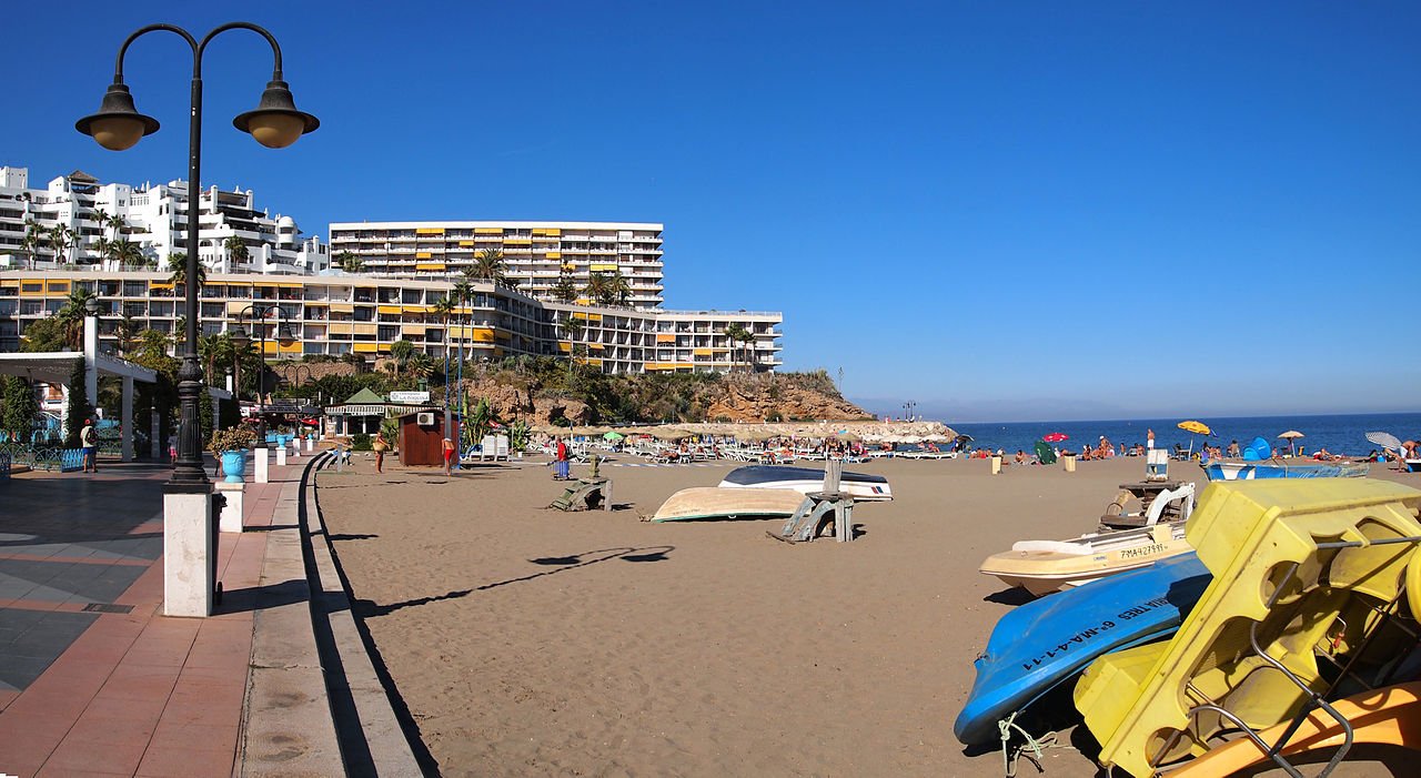 Foto de La Carihuela por @baseline_wikimedia