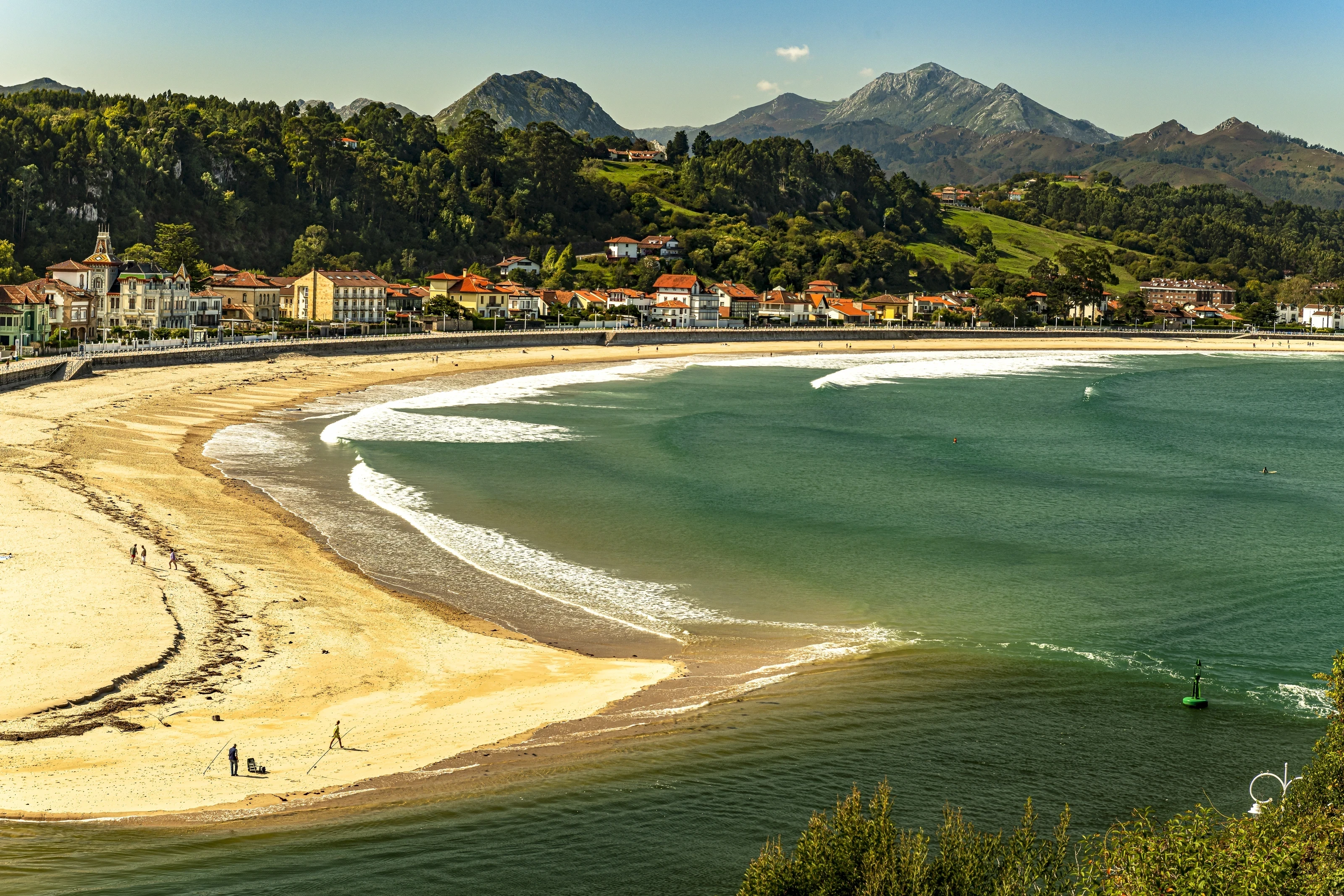 Foto de Santa Marina por 📸 Julio Herrera Menéndez - Turismo Asturias